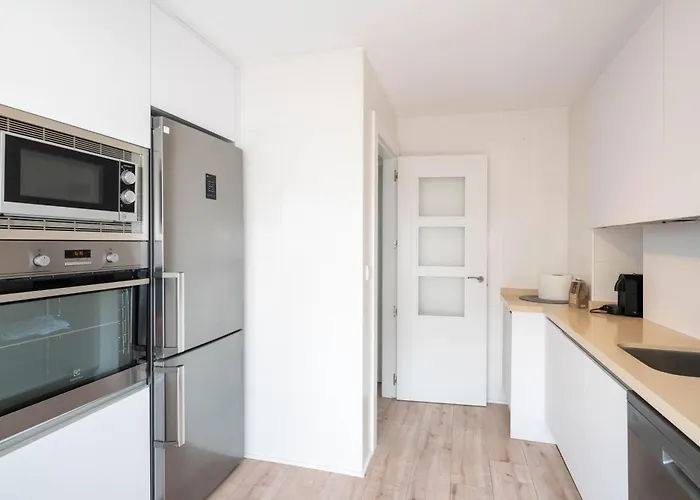 Go- Calera, Parking Gratuito *